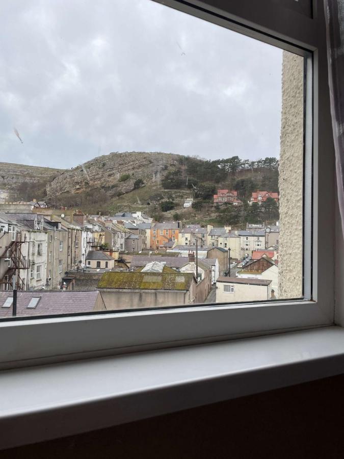 Montclare Llandudno